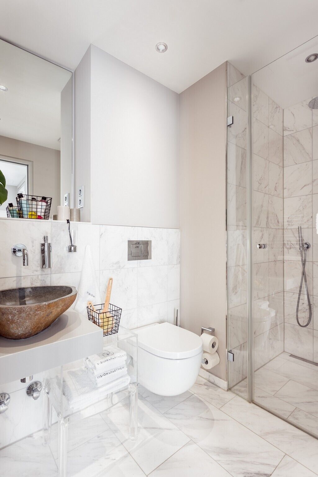 2 Bedroom Apartment Senior | Badezimmer | Haartrockner, Handtücher, Seife, Shampoo