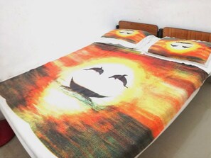 1 chambre, literie de qualité supérieure, bureau