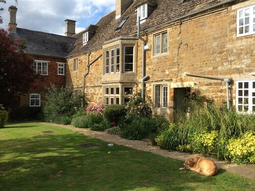 Castle Farm House B&B