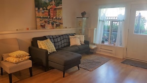 Lobby lounge - Mount Pleasant Bed and Breakfast (Vancouver)