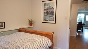 Room - Mount Pleasant Bed and Breakfast (Vancouver)