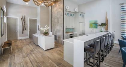 Veranda Palms Resort