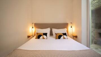 Standard Apartment, Patio | 1 bedroom, soundproofing, iron/ironing board, free WiFi