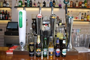Bar (on property) - Hotel Moli Boutique (L'Alfas del Pi)