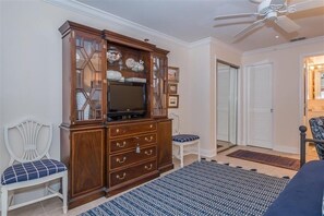 House, 2 Bedrooms | 2 bedrooms, iron/ironing board, free WiFi