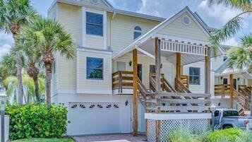 House, 3 Bedrooms | Exterior