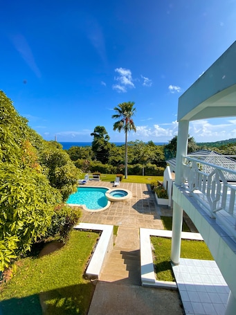 Panoramic Room, 1 King Bed, Pool Access, Ocean View | View from room