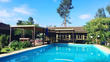 Seasonal outdoor pool