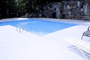 Piscina all'aperto