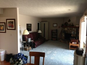 Condo, 2 Bedrooms