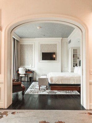 Frette Italian sheets, premium bedding, down duvets, pillow-top beds - The Adelphi Hotel (Saratoga Springs)