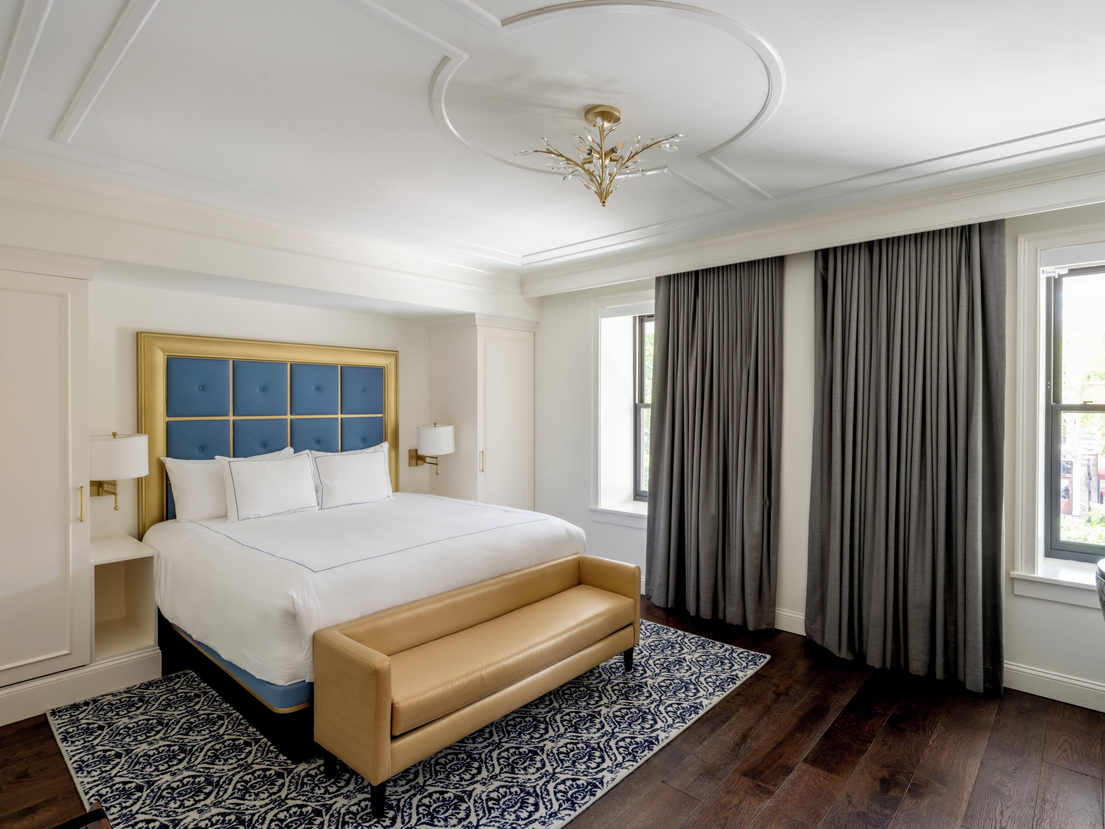 Deluxe Room, 1 King Bed | Frette Italian sheets, premium bedding, down comforters, pillowtop beds