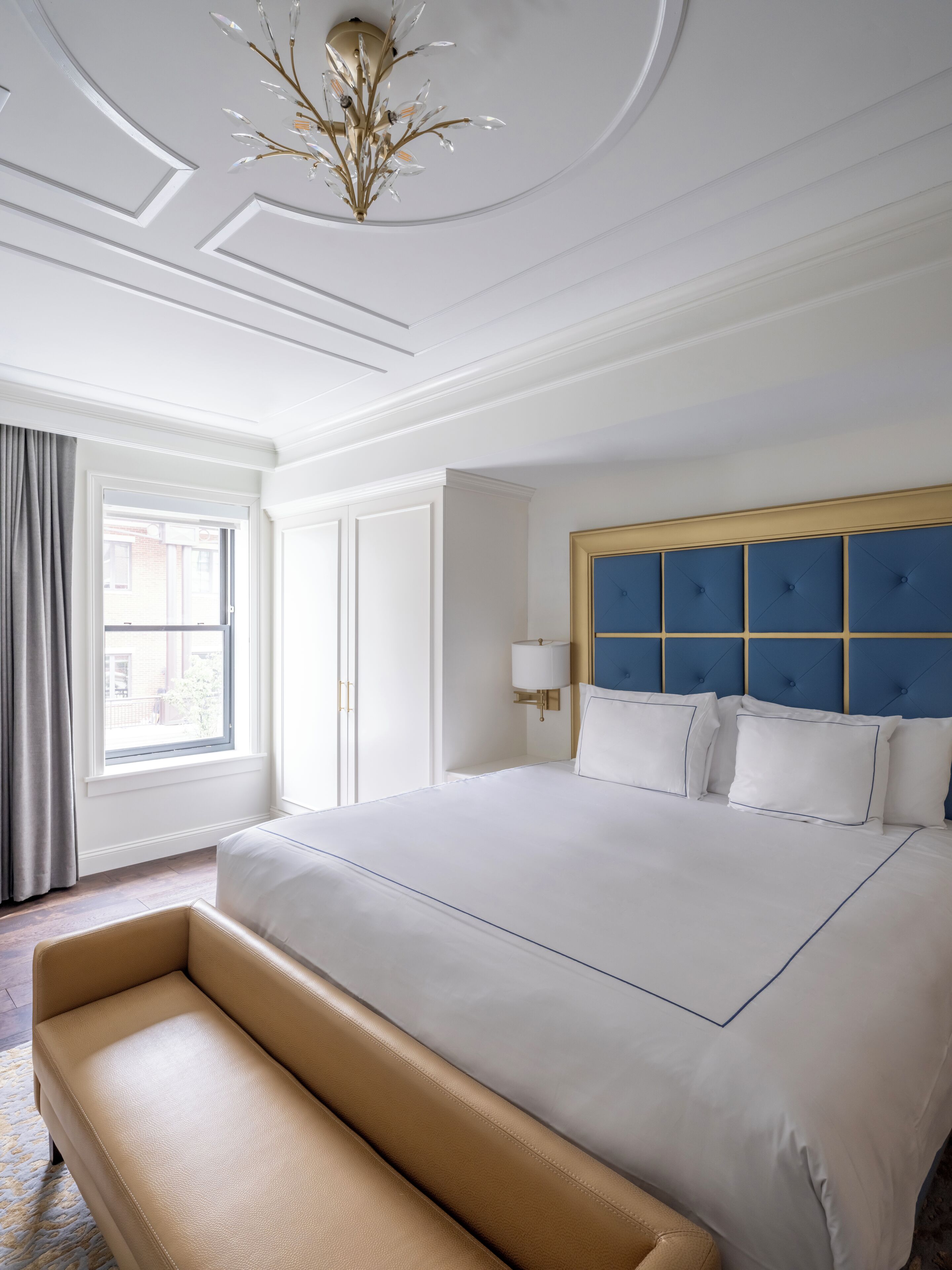 Room (The Spinaway) | Frette Italian sheets, premium bedding, down comforters, pillowtop beds