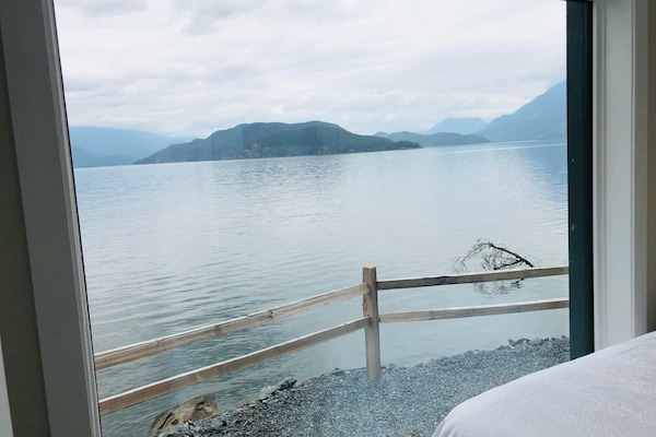 Familjestuga | Sängtillbehör av högsta kvalitet och mörkläggningsgardiner