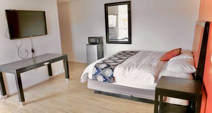 Norwalk Inn & Suites