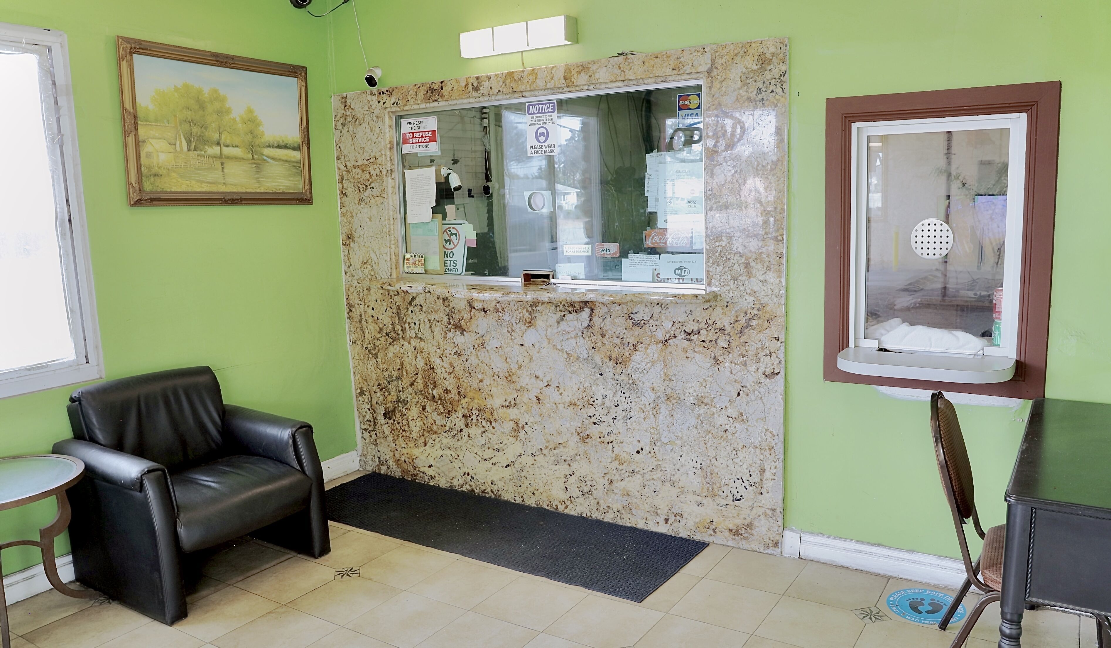 Foto - norwalk inn & suites