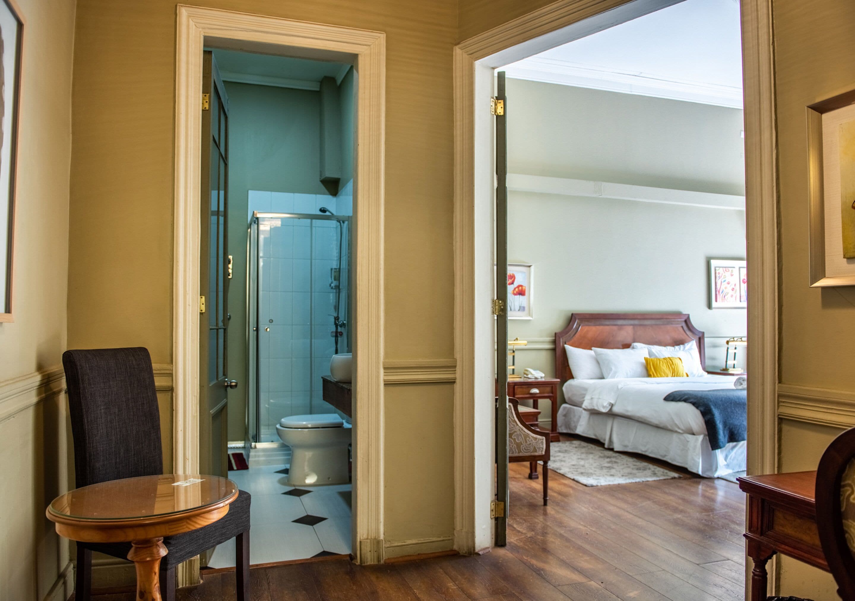 family room, 1 bedroom | 1 bedroom, premium bedding, desk, free wifi