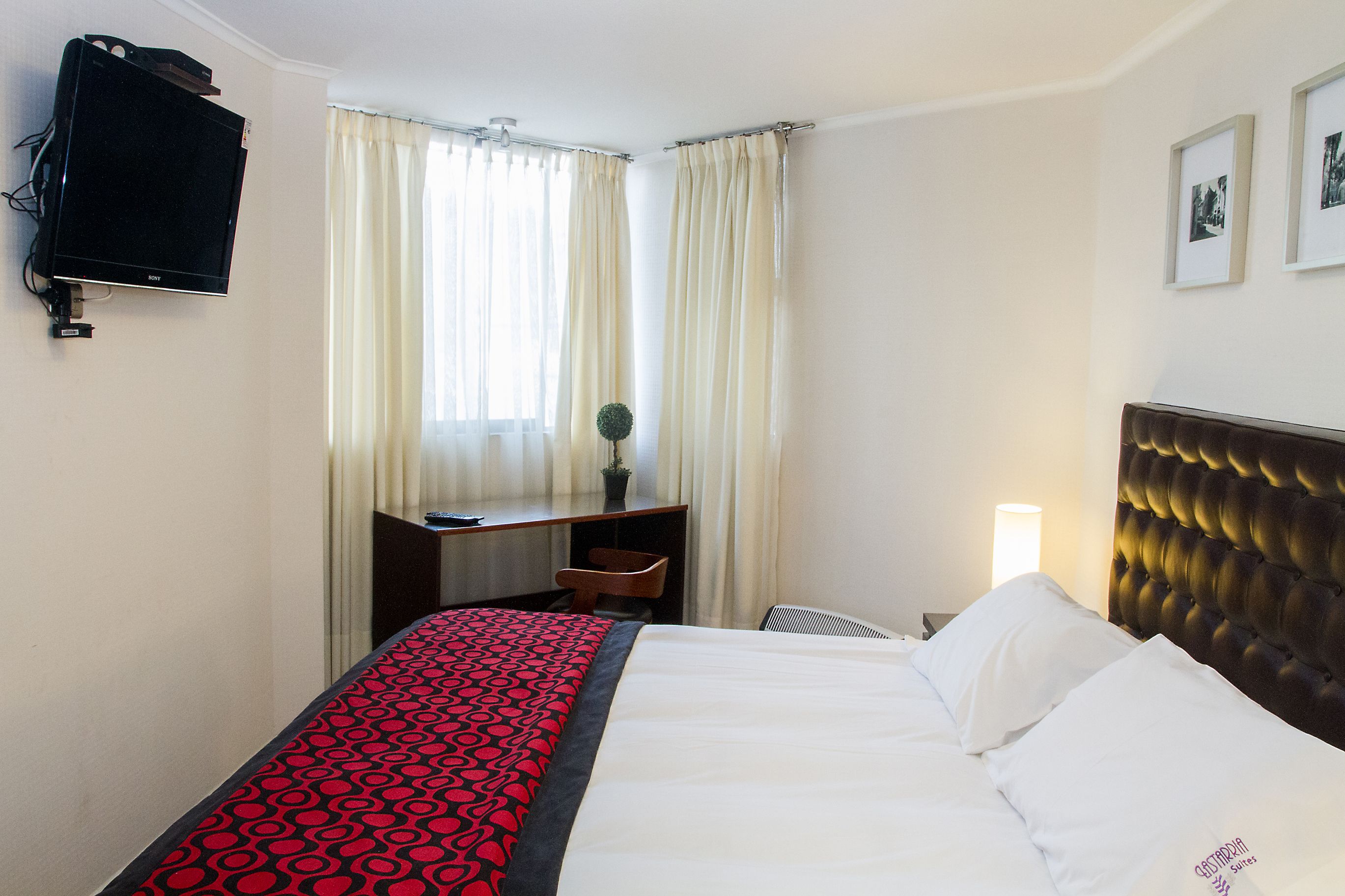 Apartment | 1 bedroom, premium bedding, in-room safe, desk