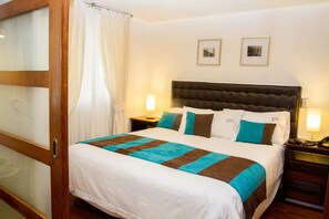 1 bedroom, premium bedding, in-room safe, desk - Plaza Town Santiago (Santiago)