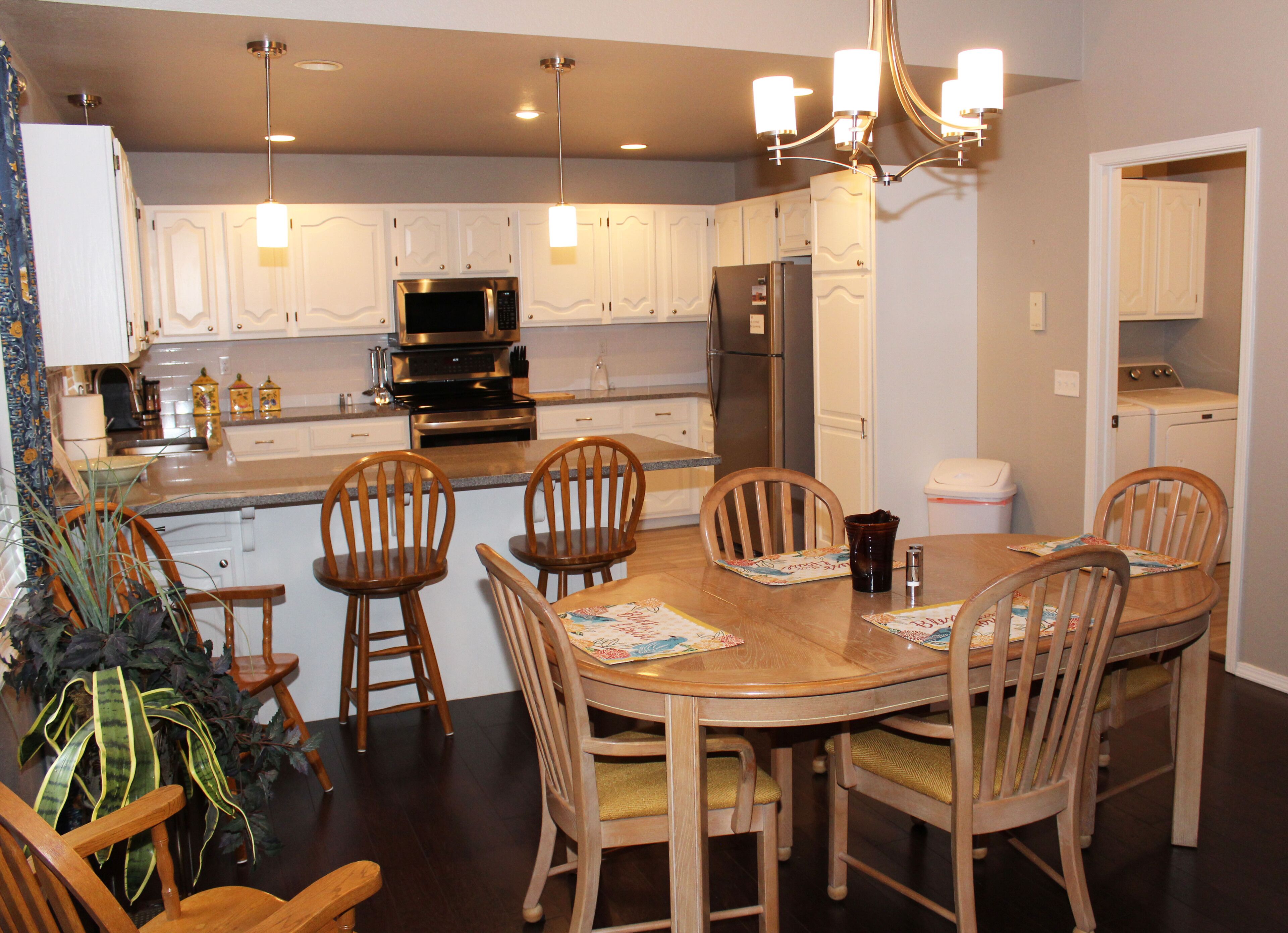 Renovated and Within One Mile from Downtown, Bike Trails, and Museum
