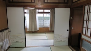 룸, 금연 (Private Vacation Home)
