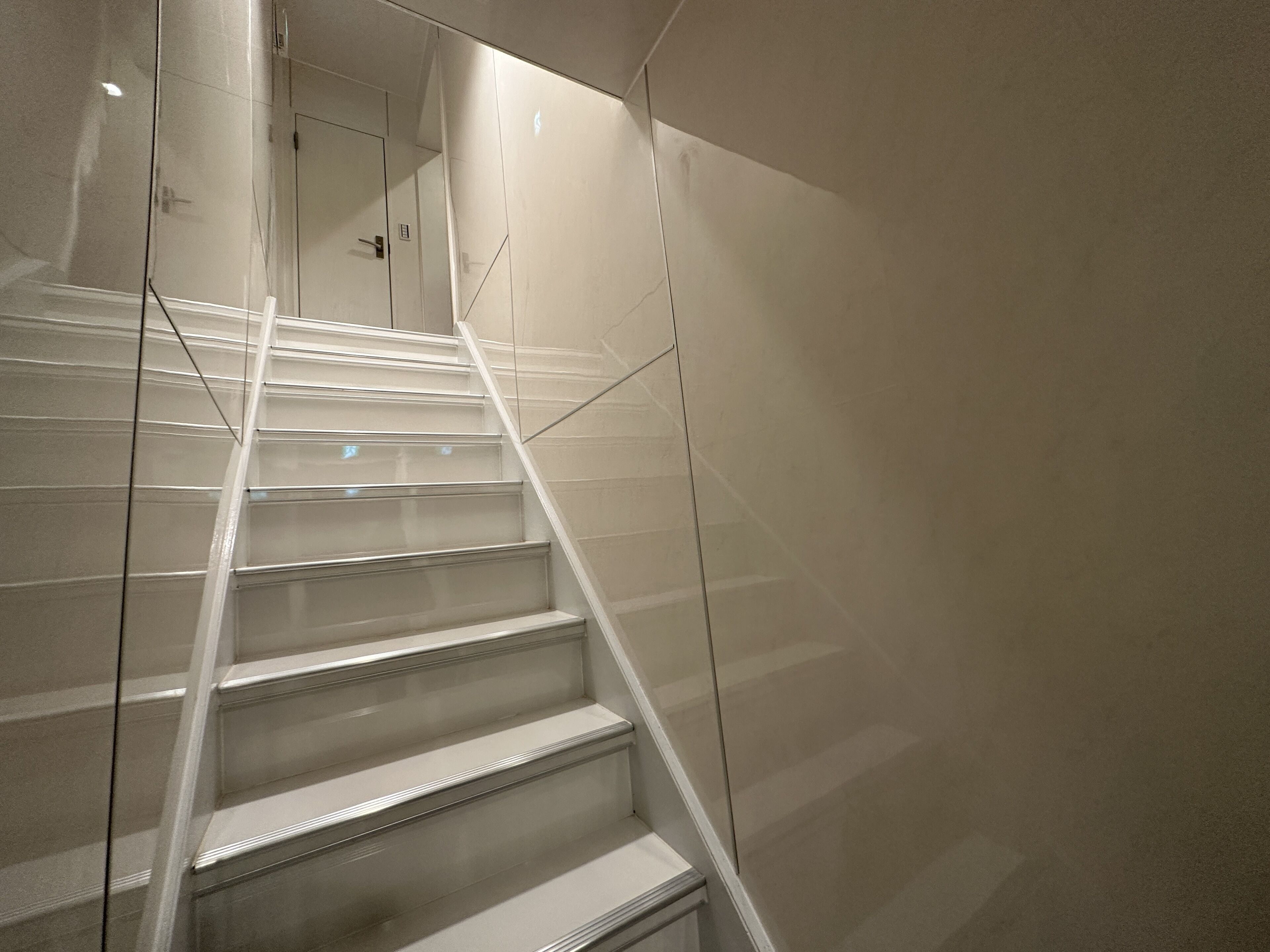 3 bedrooms, in-room safe, desk, iron/ironing board