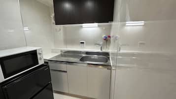 House, 3 Bedrooms, Non Smoking, City View | 3 bedrooms, in-room safe, desk, iron/ironing board