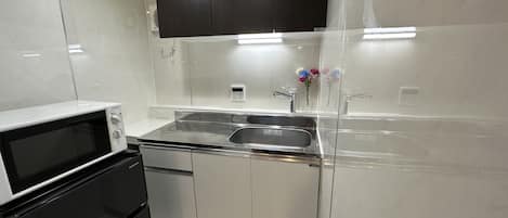 House, 3 Bedrooms, Non Smoking, City View | 3 bedrooms, in-room safe, desk, iron/ironing board