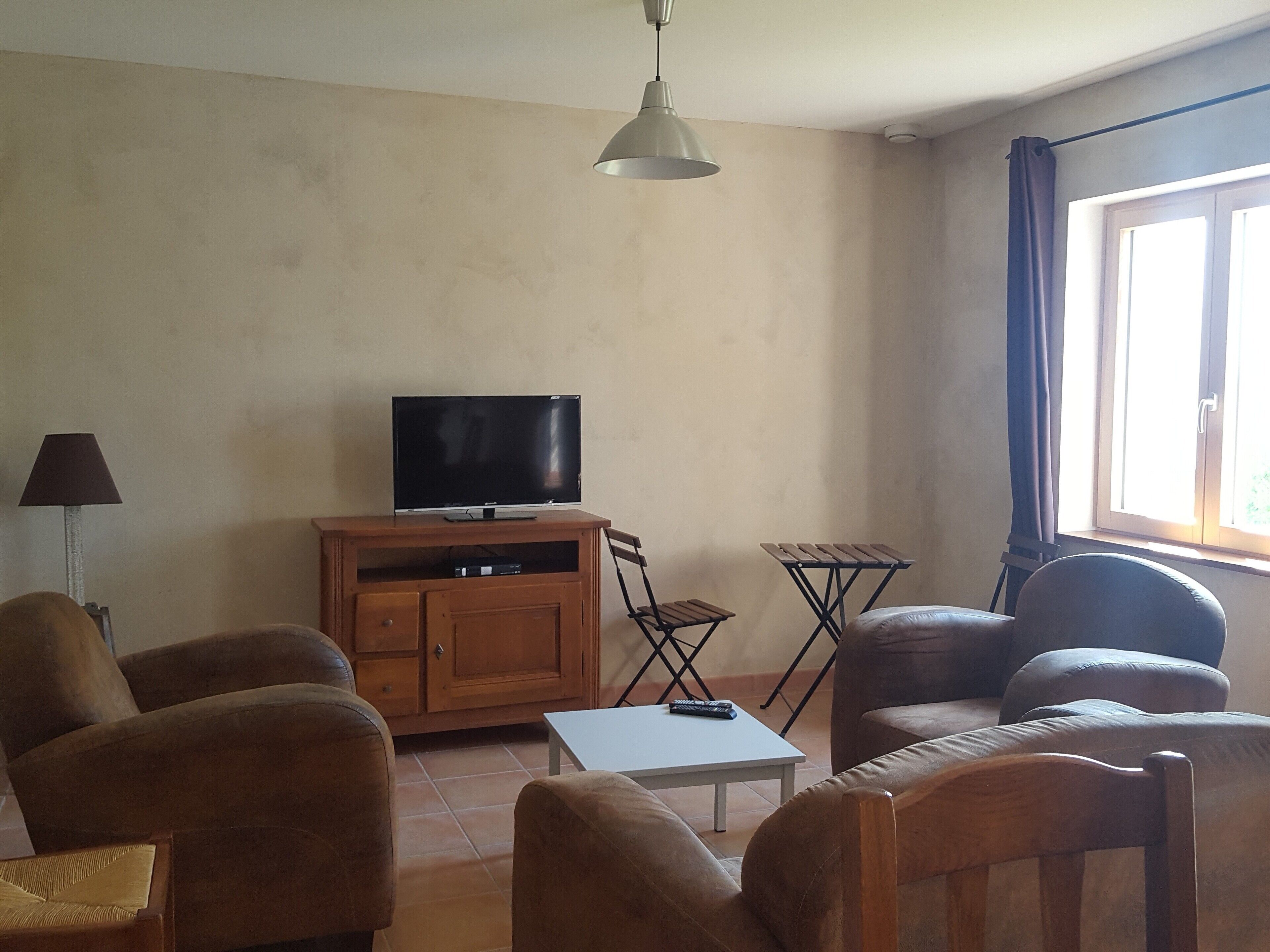 Televisie en een kantoor