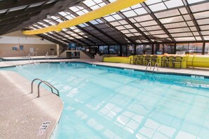 Piscine intérieure, piscine chauffée