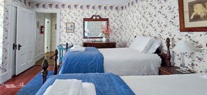 8 chambres, bureau, fer et planche à repasser, Wi-Fi