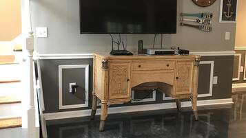 3 chambres, fer et planche à repasser, Wi-Fi gratuit, draps fournis