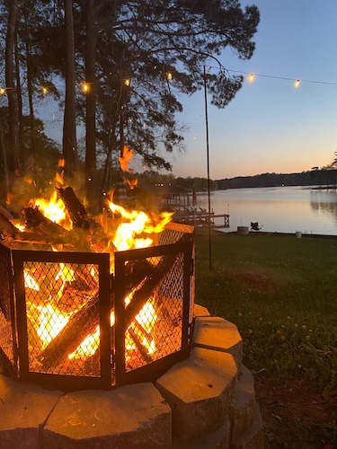 Tranquil lake GET-A-WAY