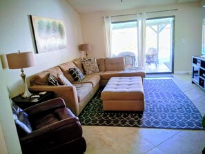 Smart TV, fireplace, DVD player, books