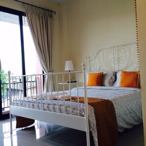 Deluxe Double Room | View from room - Montra Nakhon Guesthouse (Nakhon Si Thammarat)