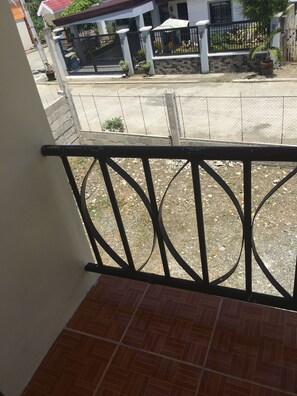 Family Room, 1 Bedroom, Garden View, Corner | Balcony - Pines Mansion (Butuan)