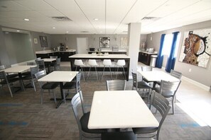 Termasuk sarapan Eropah setiap hari 