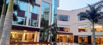 Country Inn & Suites By Radisson Jammu