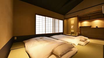 Rumah Tradisional (Whole Rent Town) | 3 kamar tidur, brankas, didekorasi berbeda-beda, dan kedap suara