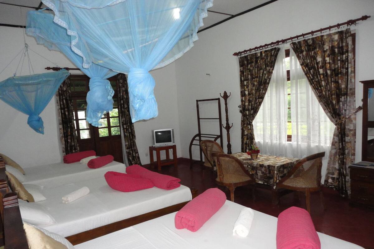 Family Room, 1 Bedroom, Lake View | 1 bedroom, desk, WiFi (free)