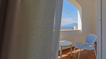 Chambre Double Panoramique, balcon, vue mer (Blue Oceano) | Terrasse/Patio