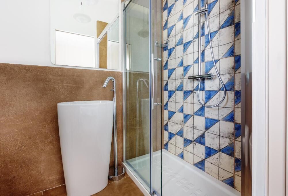Panoramic Double Room, Balcony, Sea View (Blue Oceano) | Bathroom | Shower, rainfall showerhead, free toiletries, hair dryer