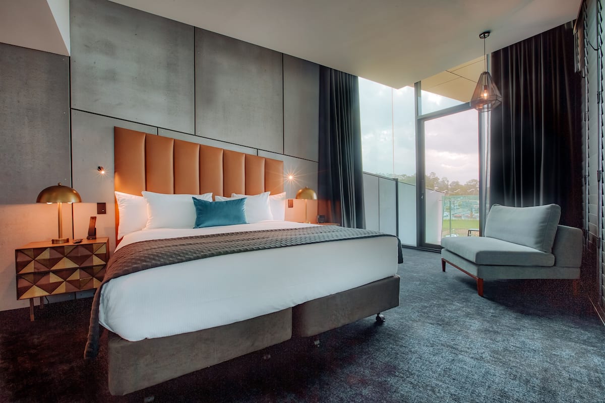 sky penthouse | 1 bedroom, pillow-top beds, in-room safe, blackout curtains