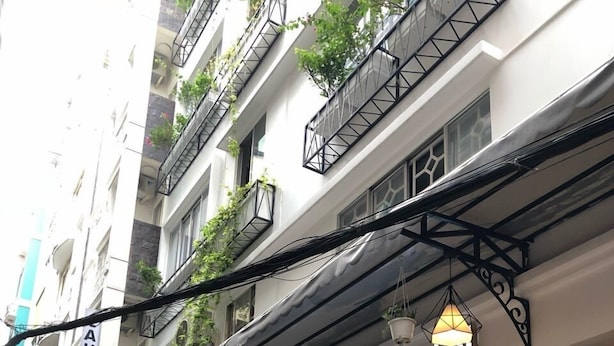 Unclassified image, 1 of 54, button - Saigoneer Hotel (Ho Chi Minh City)