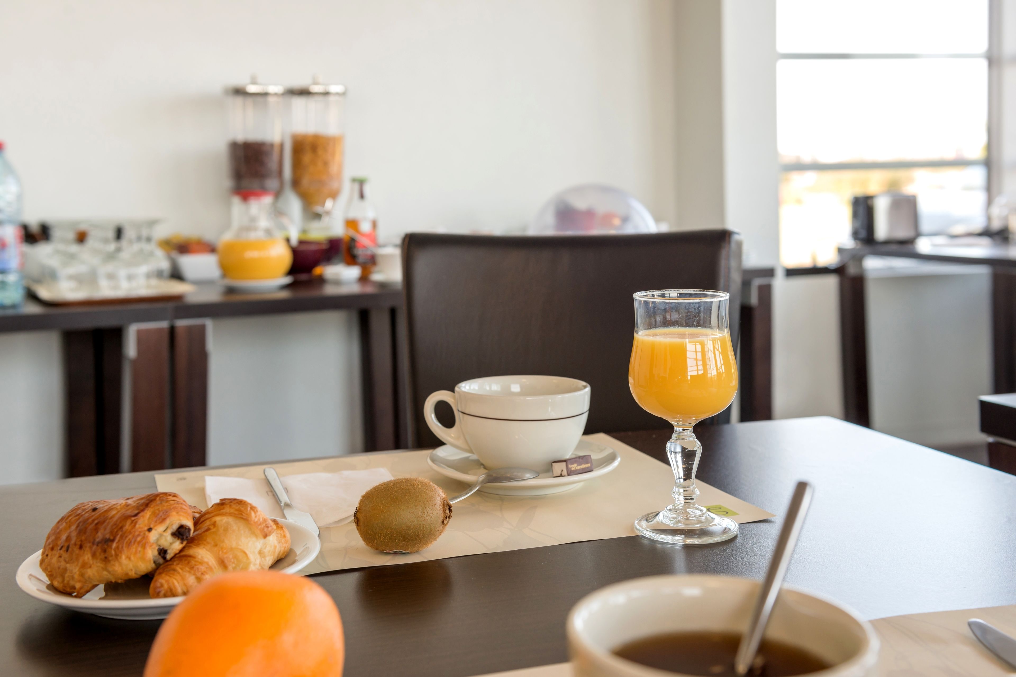 daily buffet breakfast (eur 10 per person)