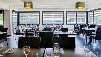 Lunch and dinner served, Basque cuisine