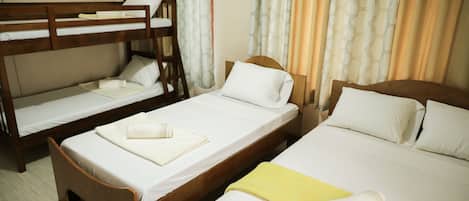 3 habitaciones, ropa de cama de alta calidad y decoración personalizada