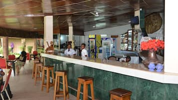 Bar (en la propiedad)
