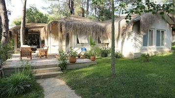 Corner House | Premium bedding, minibar, in-room safe, individually decorated