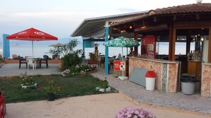 บาร์ (ในที่พัก)